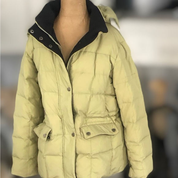Calvin Klein Winter Warm Puffer Jacket w/Detachable Hood - Picture 7 of 10